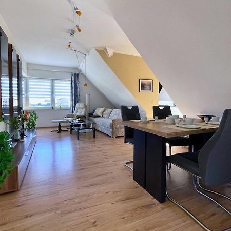 Apartment Rotes Haus Kröslin Exteriér fotografie